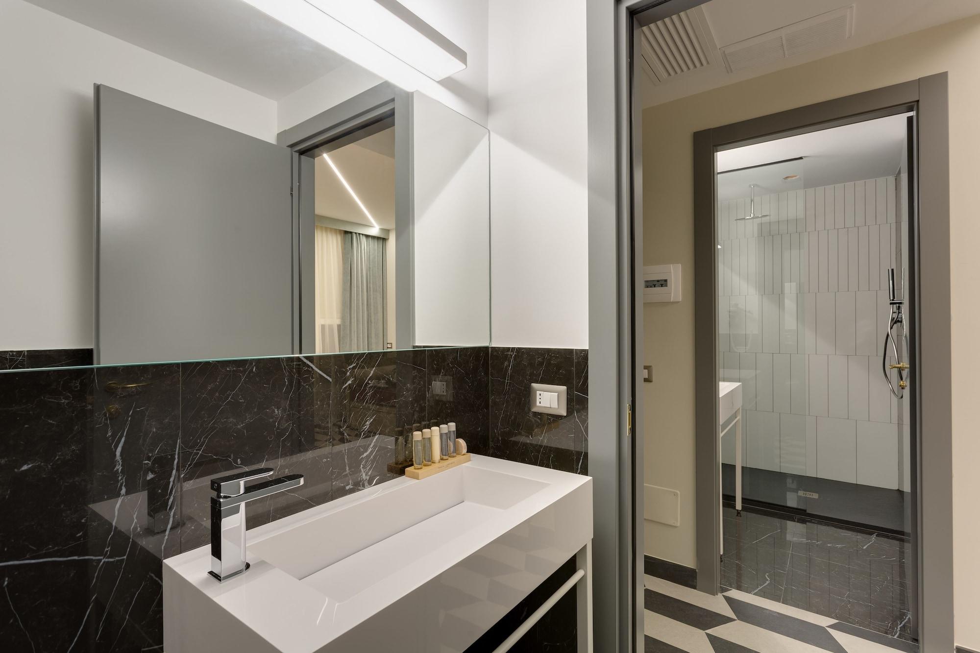 Otivm Hotel โรม ภายนอก รูปภาพ